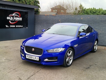 Used Jaguar XE 2018 for sale - 78115699: Photo