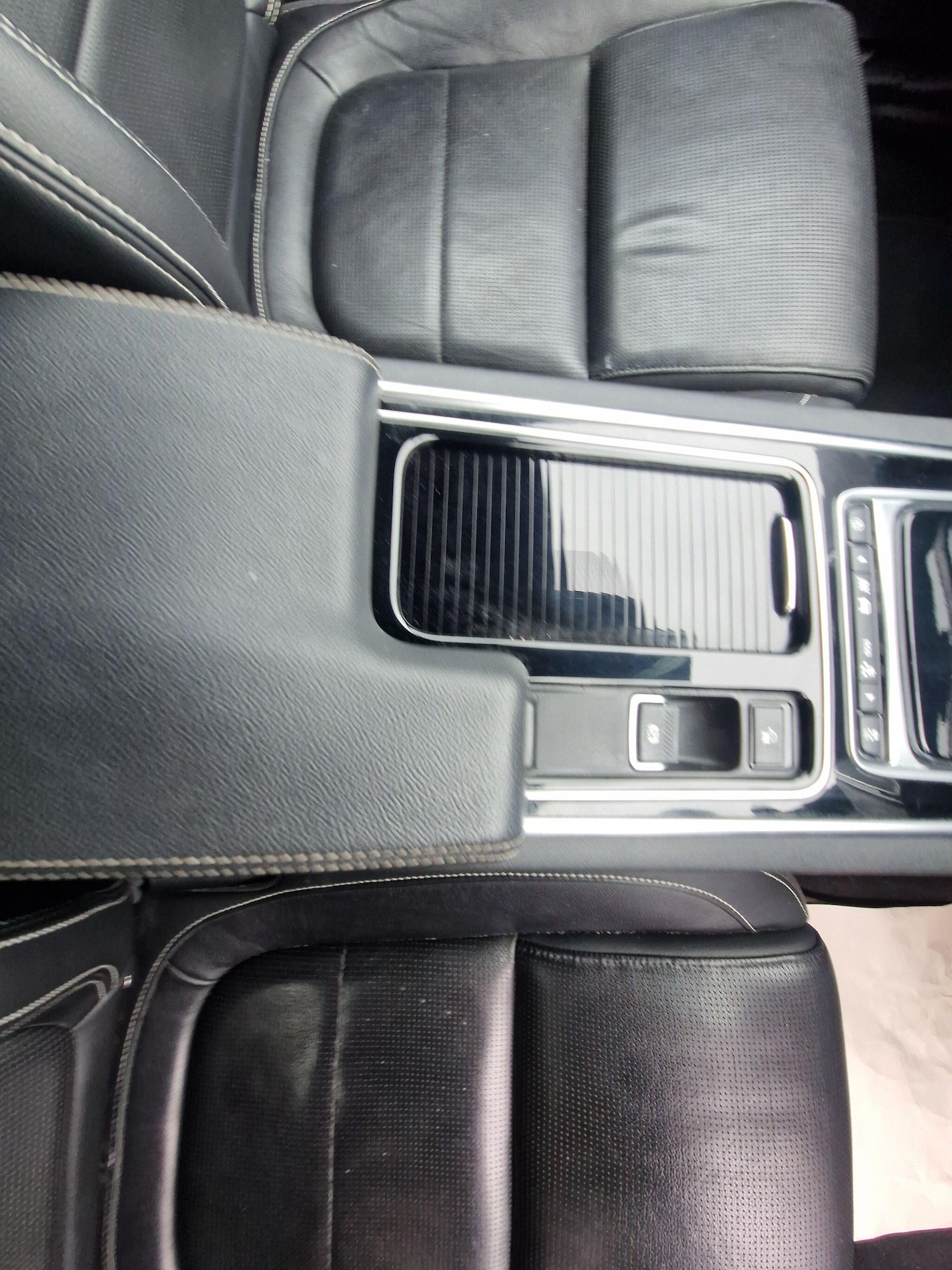 Used Jaguar XE for sale - 78115699: Photo 29