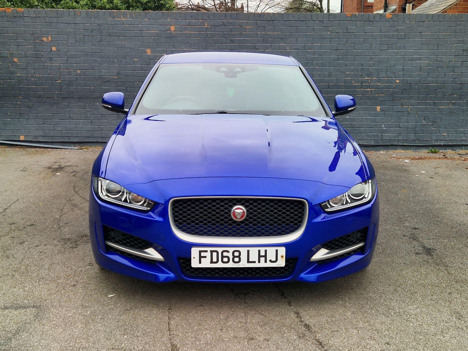 Used Jaguar XE for sale - 78115699: Photo 4