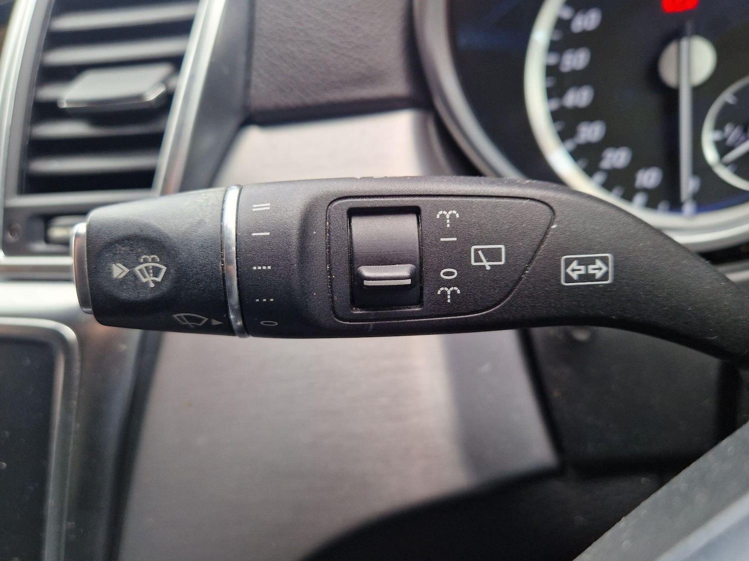 Used Mercedes-Benz M Class 2015 for sale - 77853190: Photo 45