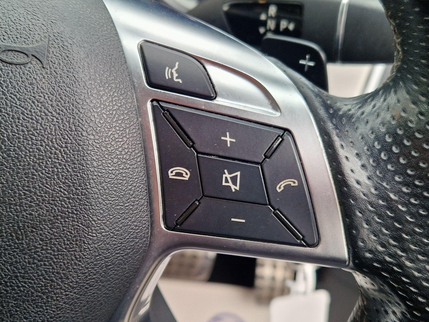 Used Mercedes-Benz M Class 2015 for sale - 77853190: Photo 53