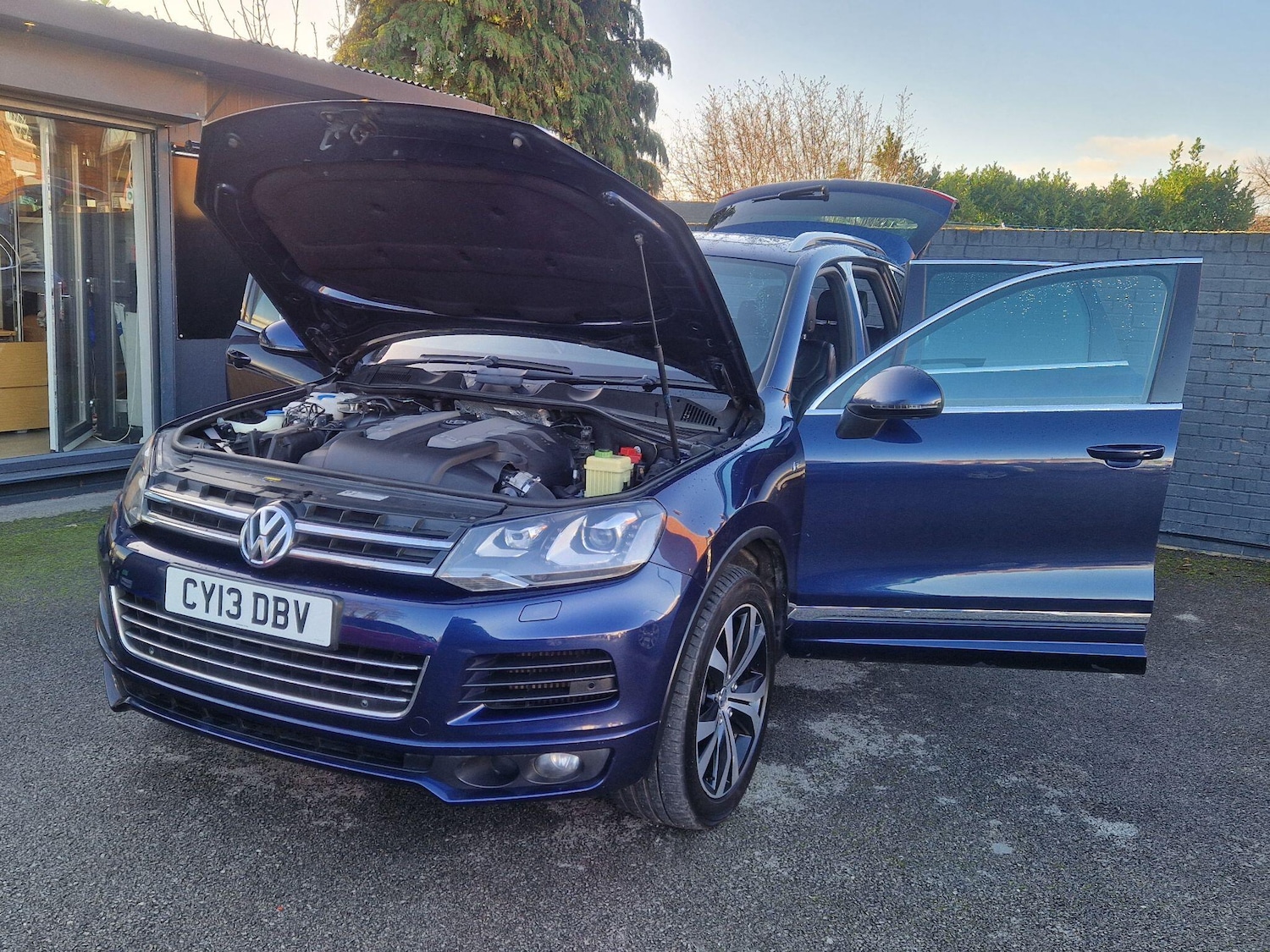 Used Volkswagen Touareg for sale - 77016848: Photo 14