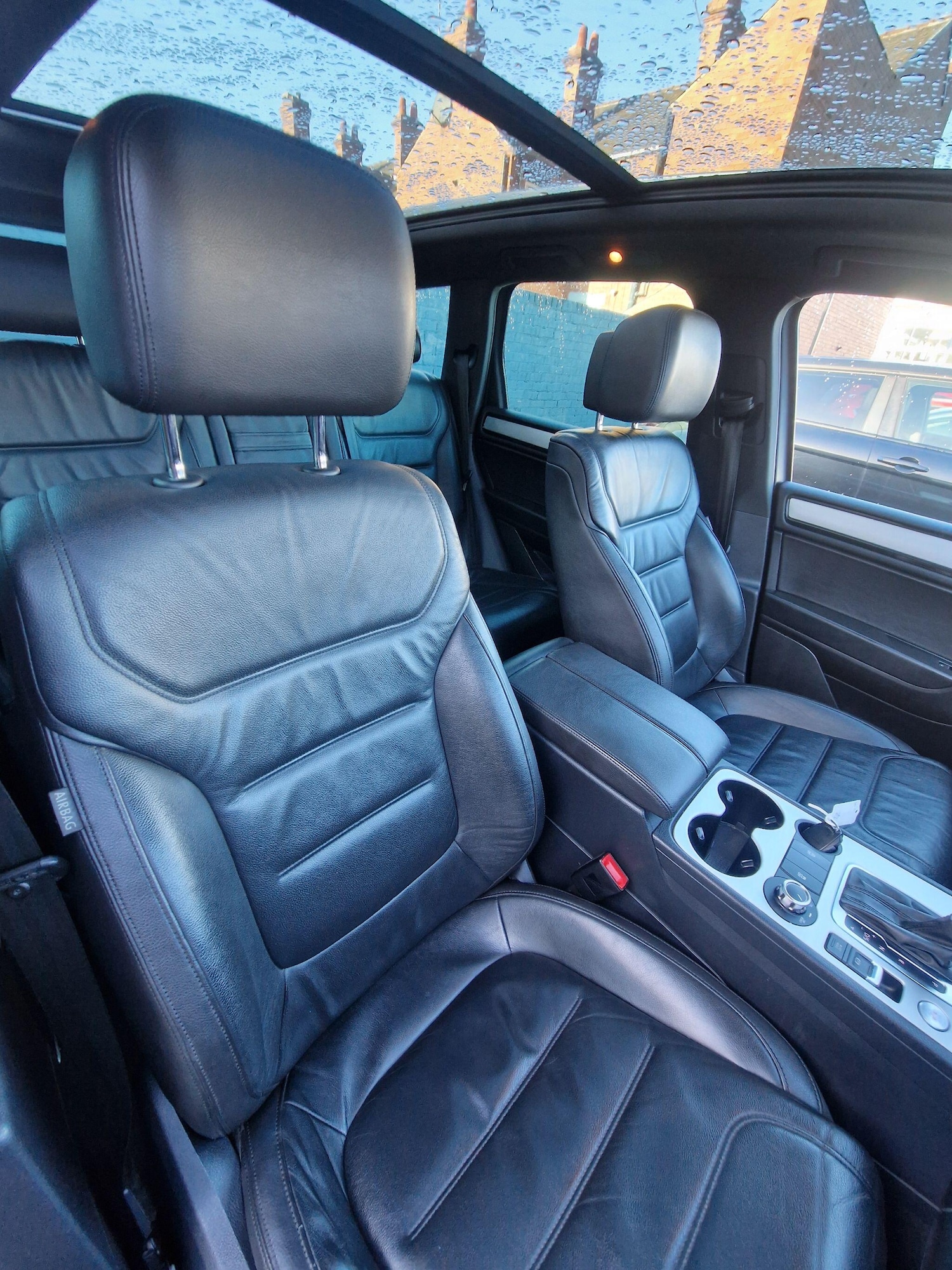 Used Volkswagen Touareg for sale - 77016848: Photo 31