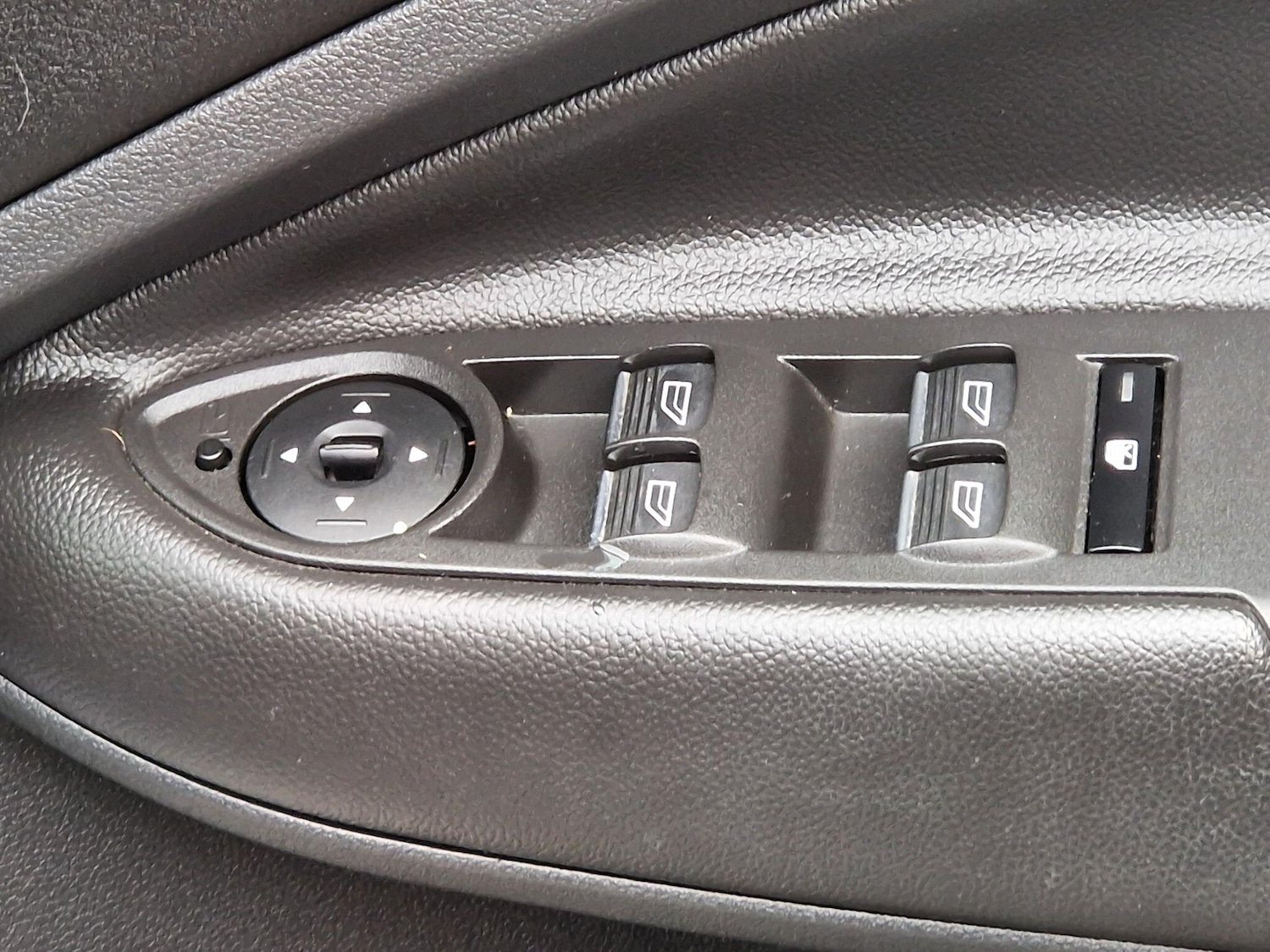 Used Ford Kuga 2018 for sale - 77119932: Photo 31