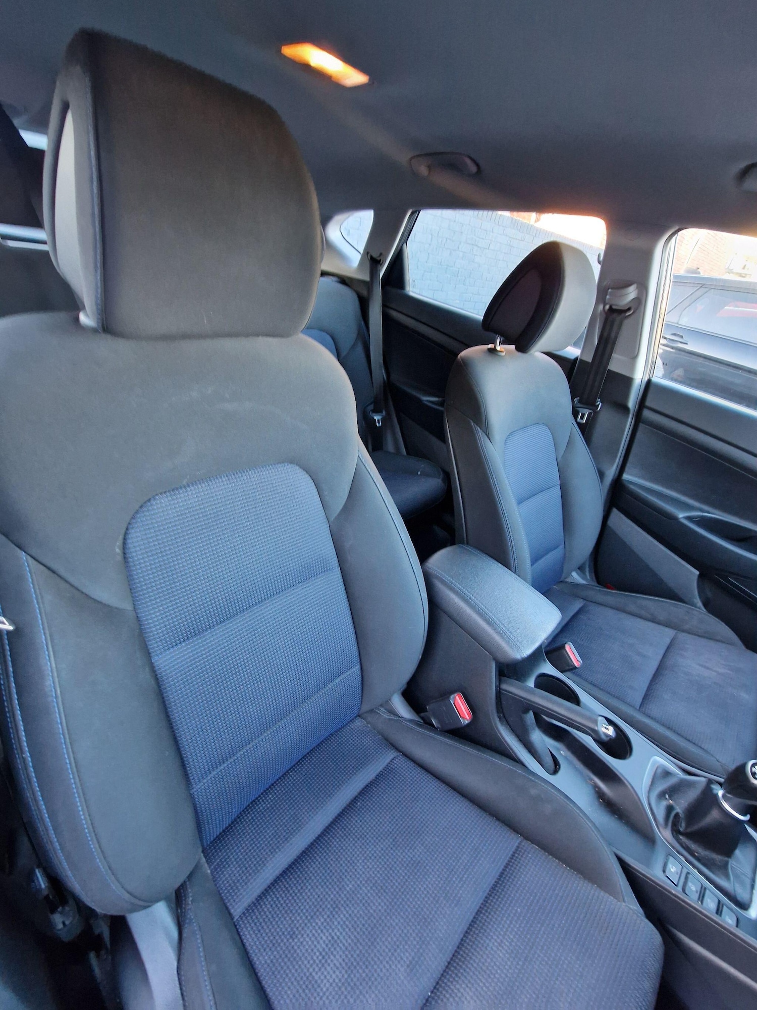 Used Hyundai TUCSON 2017 for sale - 77015290: Photo 28