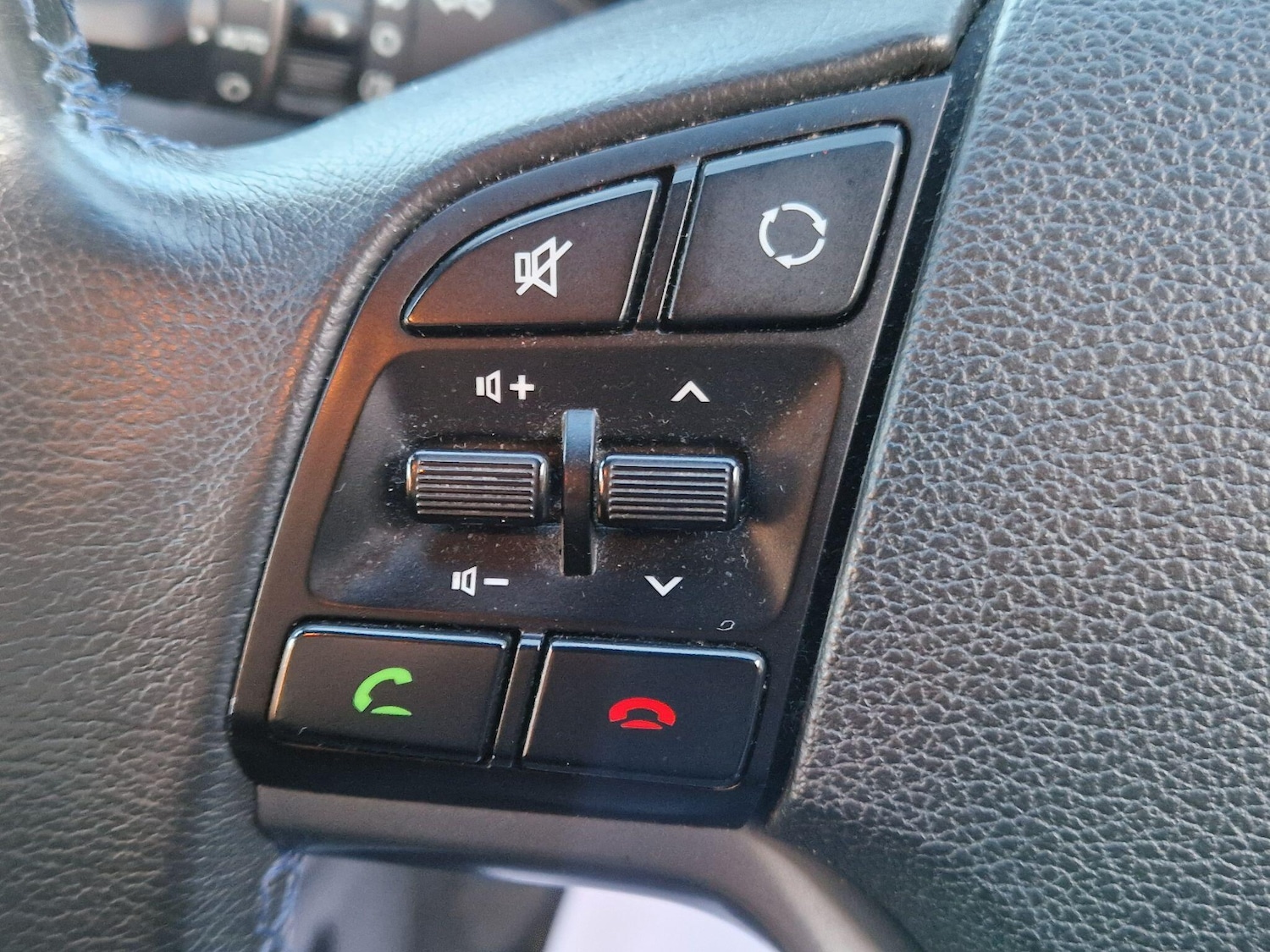 Used Hyundai TUCSON 2017 for sale - 77015290: Photo 47