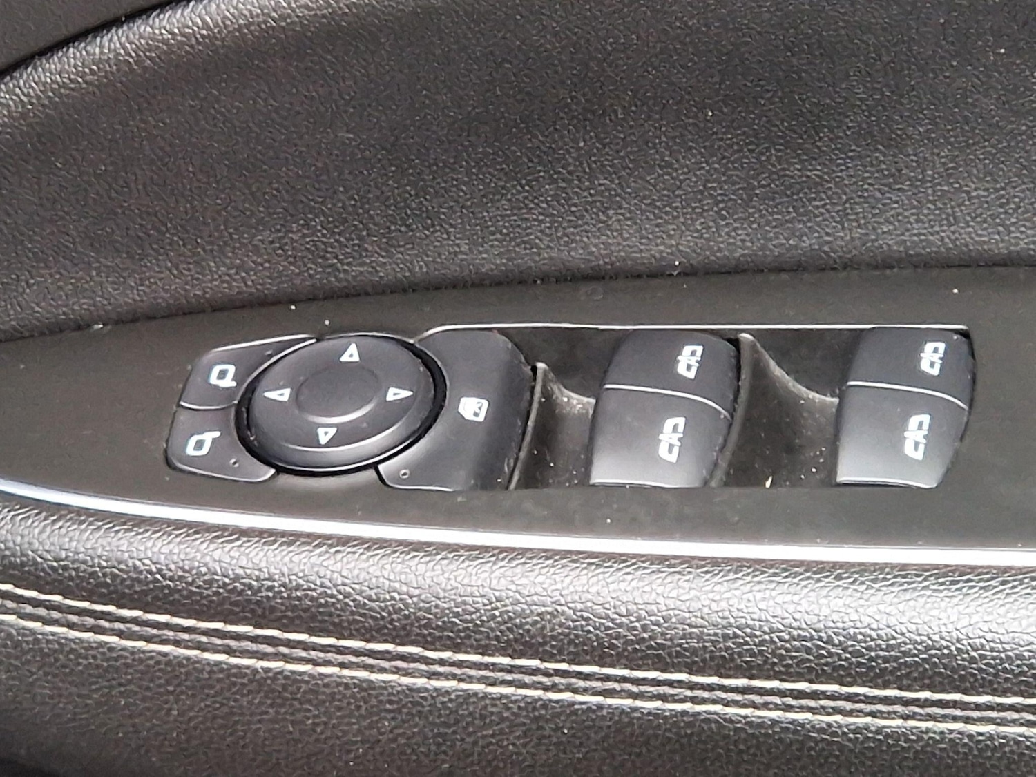 Used Vauxhall Insignia 2019 for sale - 77351944: Photo 32