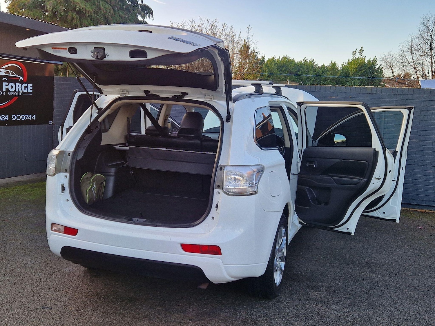 Used Mitsubishi Outlander 2015 for sale - 77230369: Photo 21