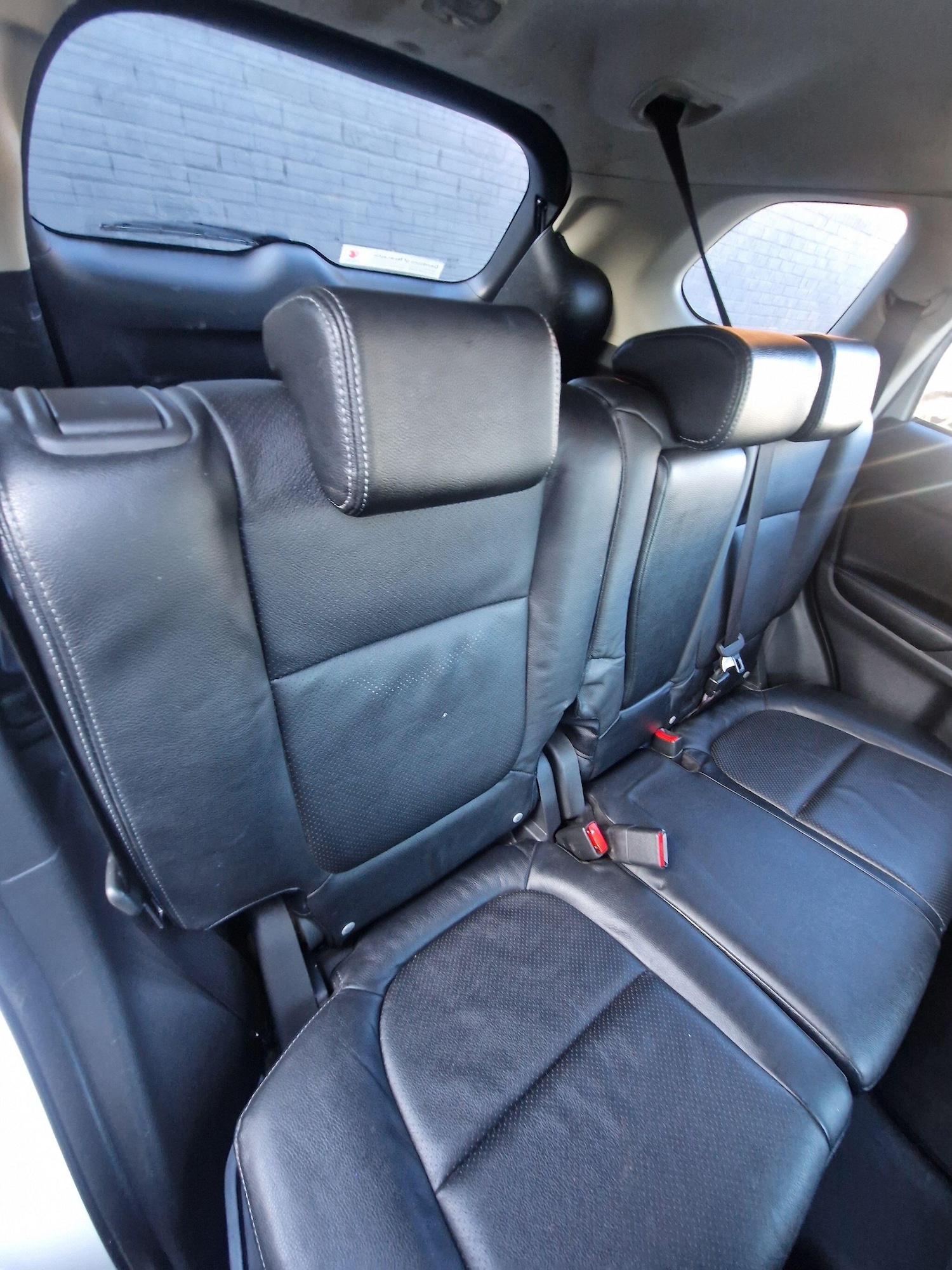 Used Mitsubishi Outlander 2015 for sale - 77230369: Photo 33