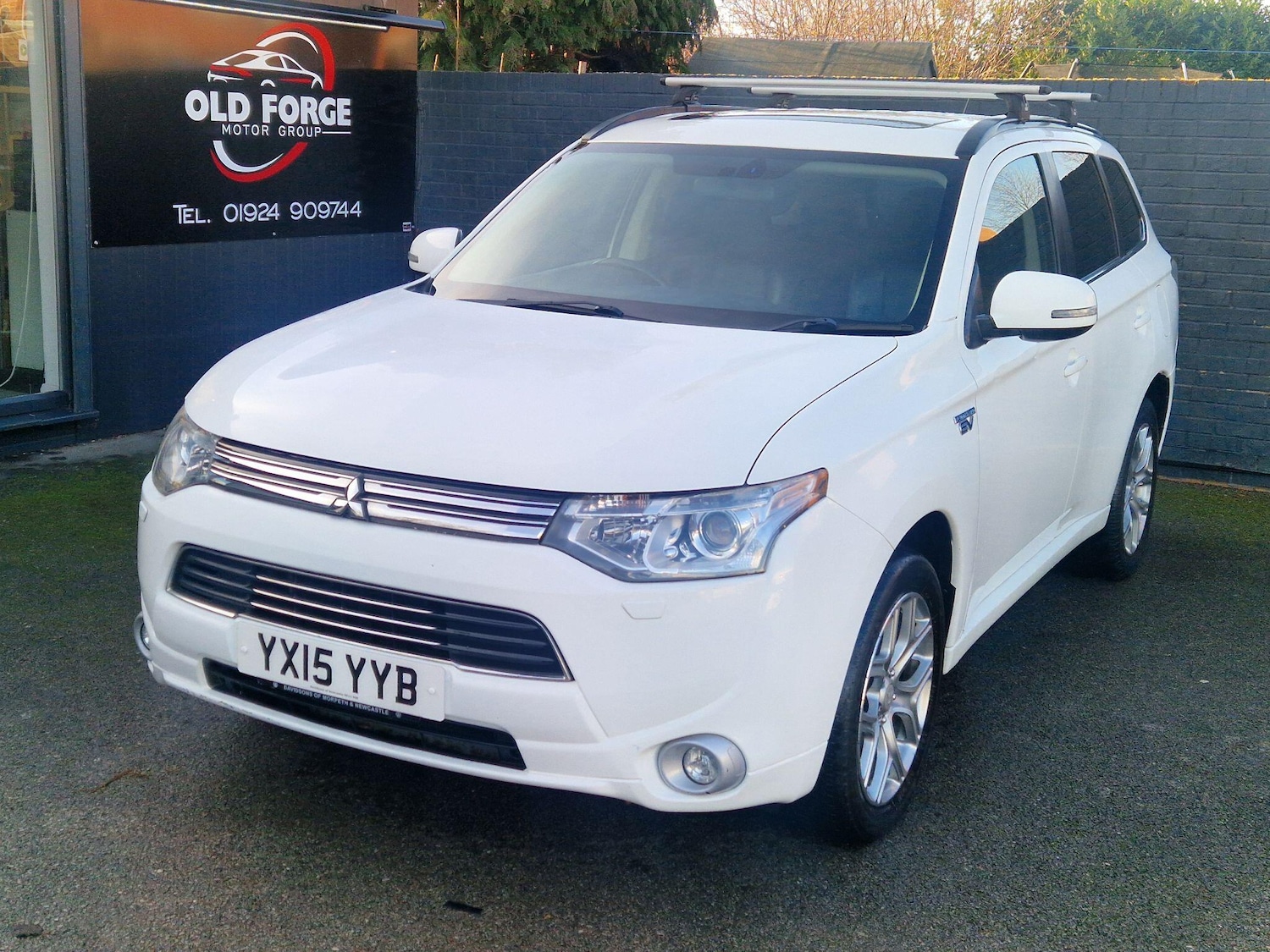 Used Mitsubishi Outlander 2015 for sale - 77230369: Photo 5