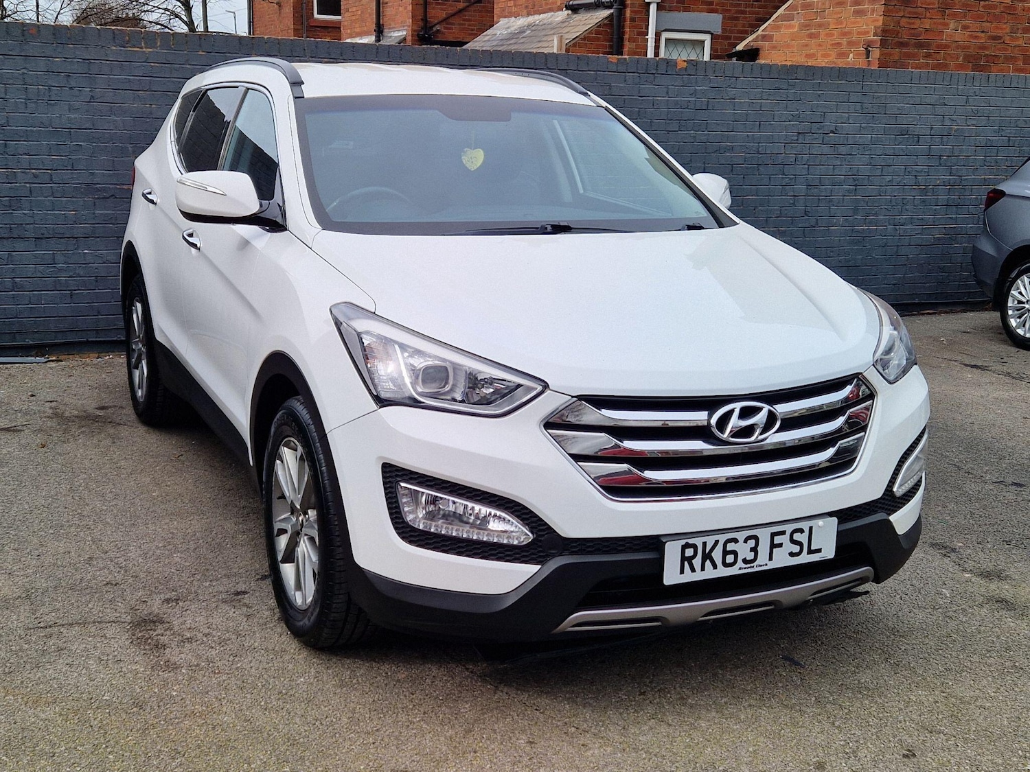 Used Hyundai Santa Fe 2013 for sale - 78047697: Photo 3