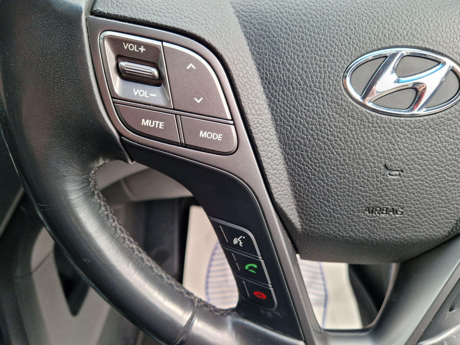 Used Hyundai Santa Fe 2013 for sale - 78047697: Photo 48