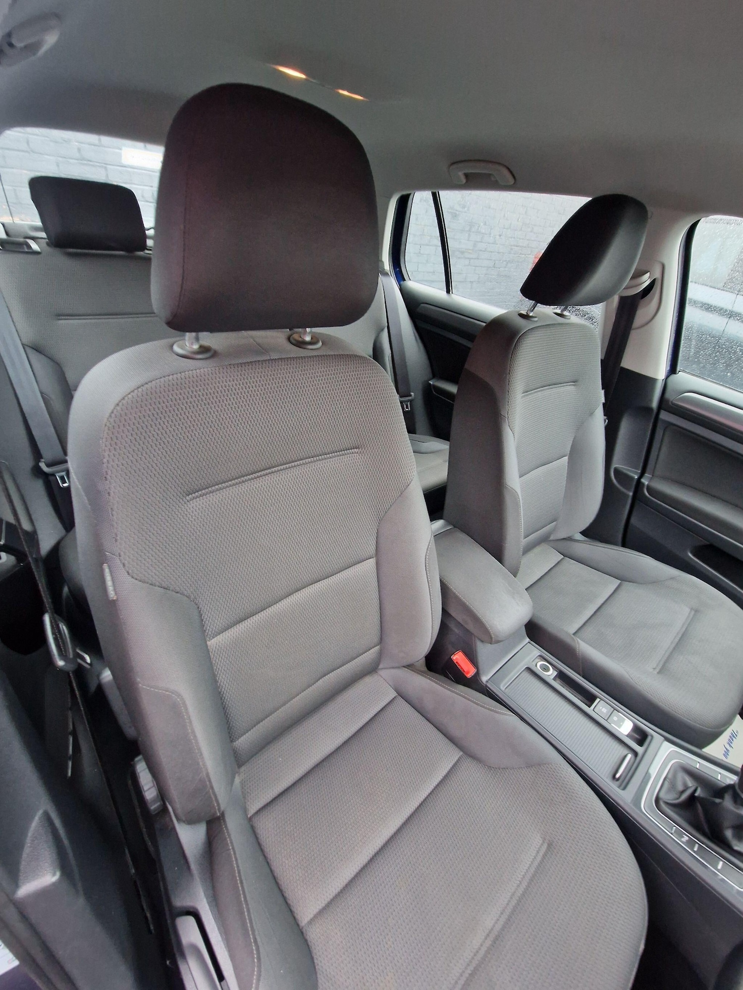 Used Volkswagen Golf 2018 for sale - 77304885: Photo 28