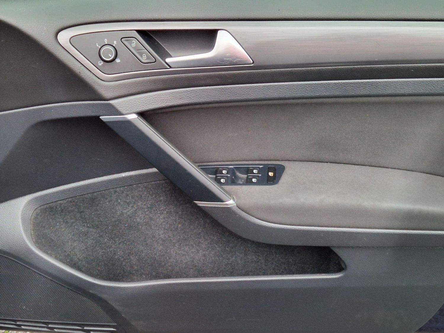 Used Volkswagen Golf 2018 for sale - 77304885: Photo 31