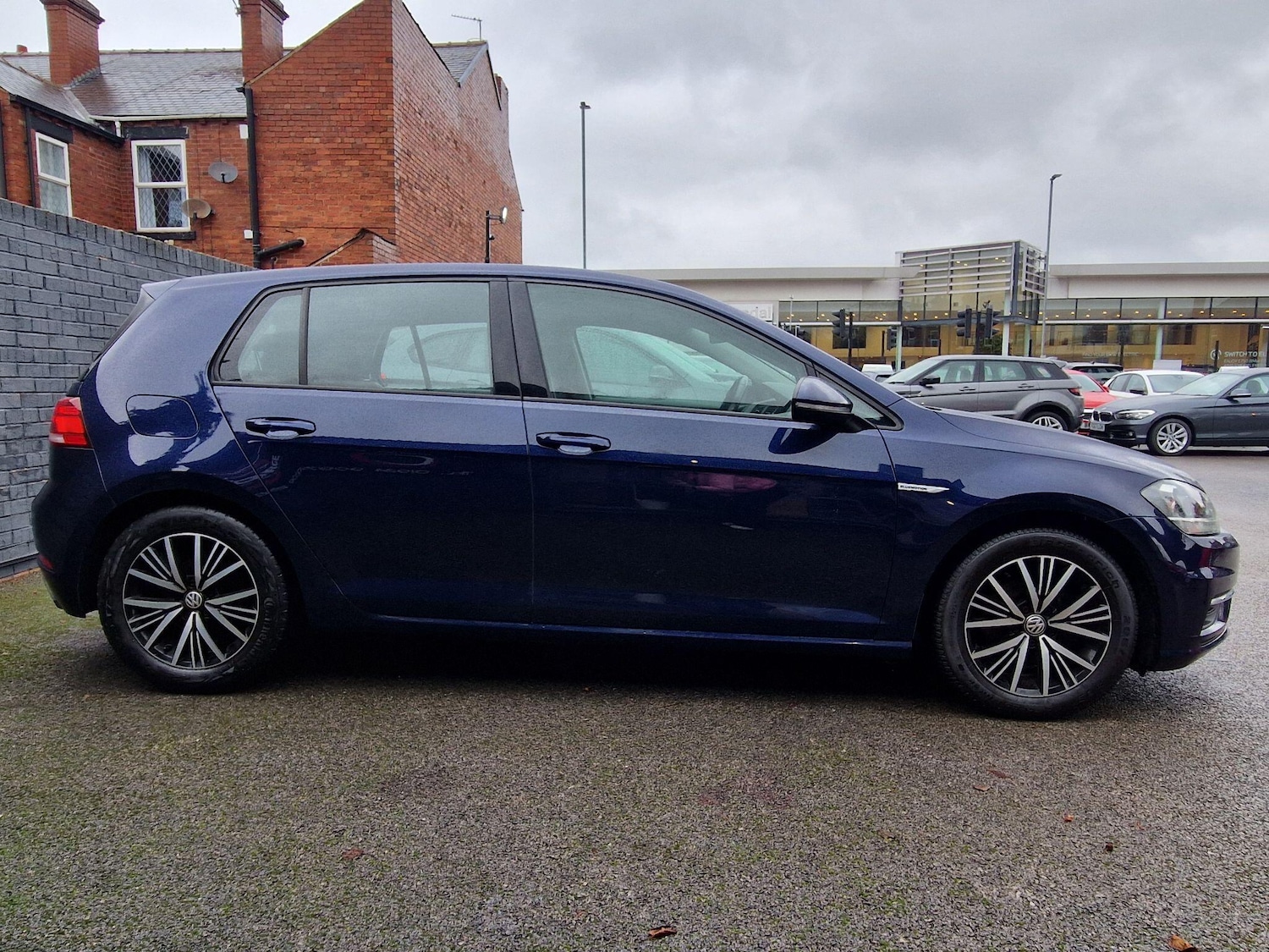 Used Volkswagen Golf 2018 for sale - 77304885: Photo 7