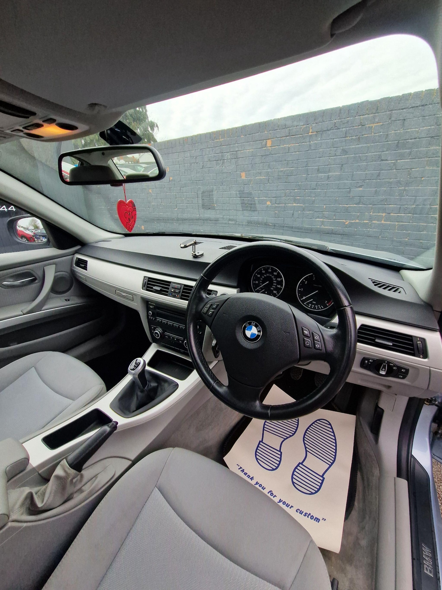 Used BMW 3 Series 2010 for sale - 77993099: Photo 27