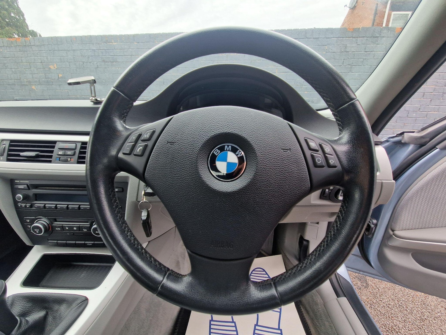 Used BMW 3 Series 2010 for sale - 77993099: Photo 44
