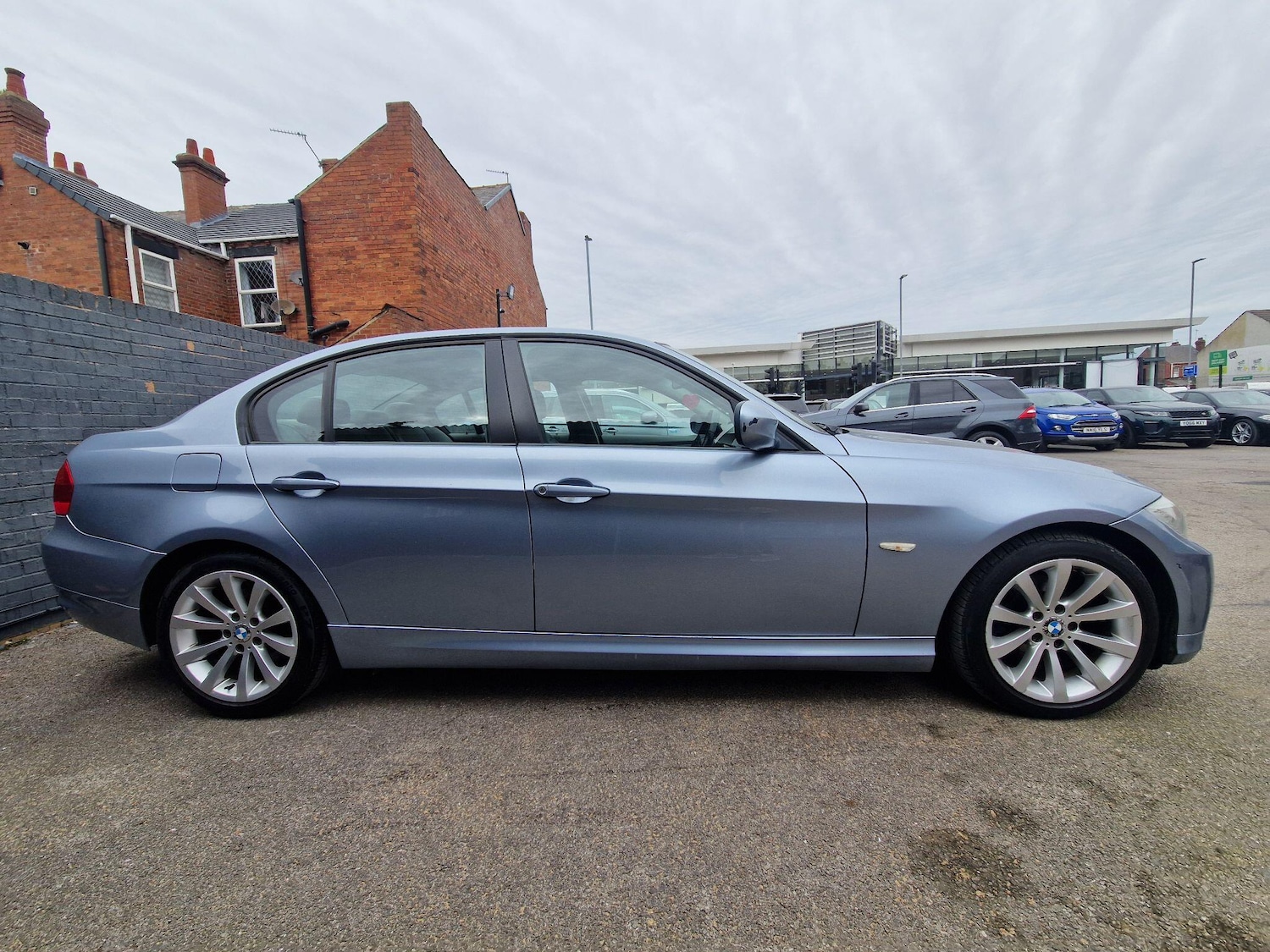 Used BMW 3 Series 2010 for sale - 77993099: Photo 7