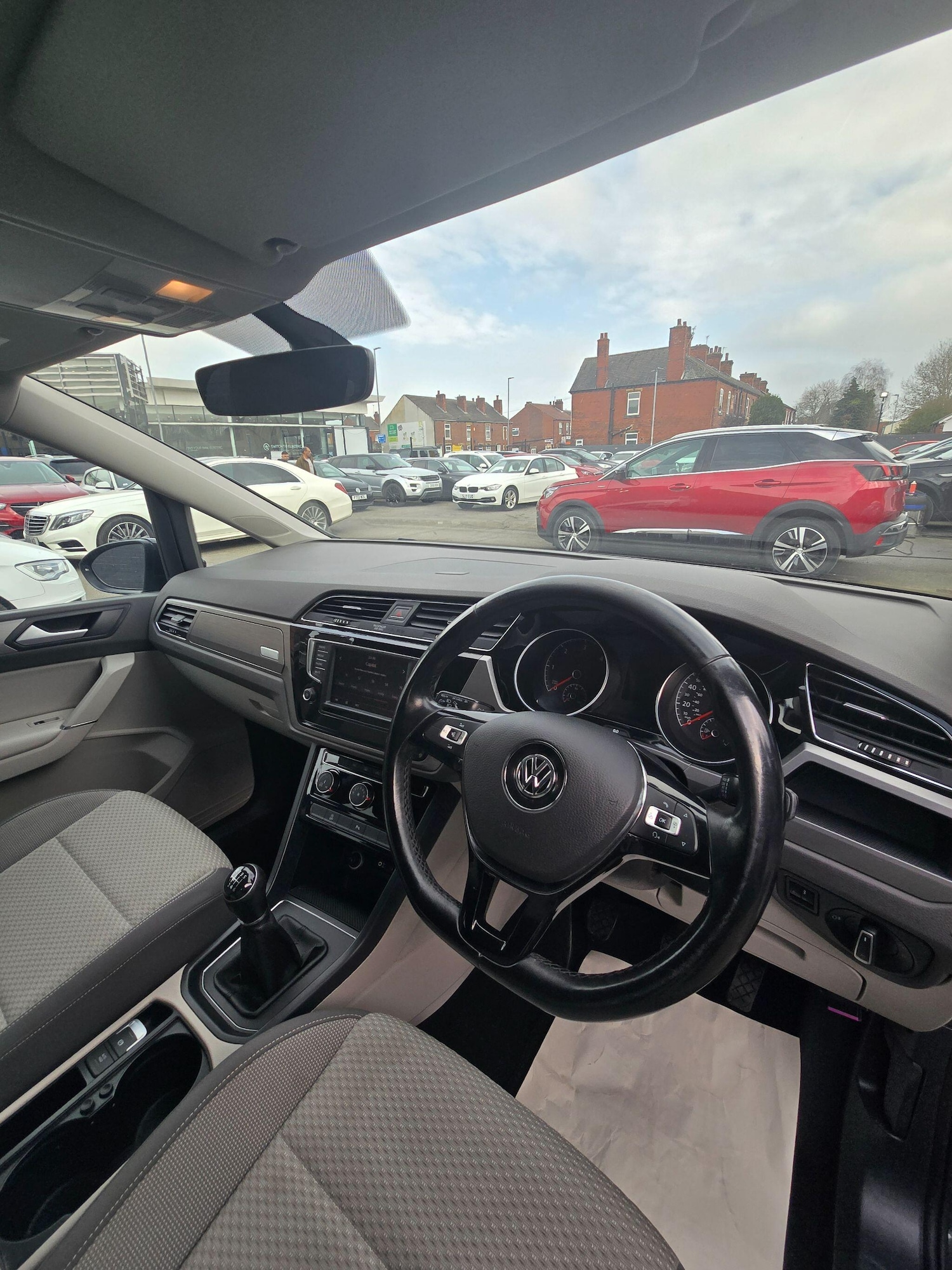 Used Volkswagen Touran for sale - 77808825: Photo 29