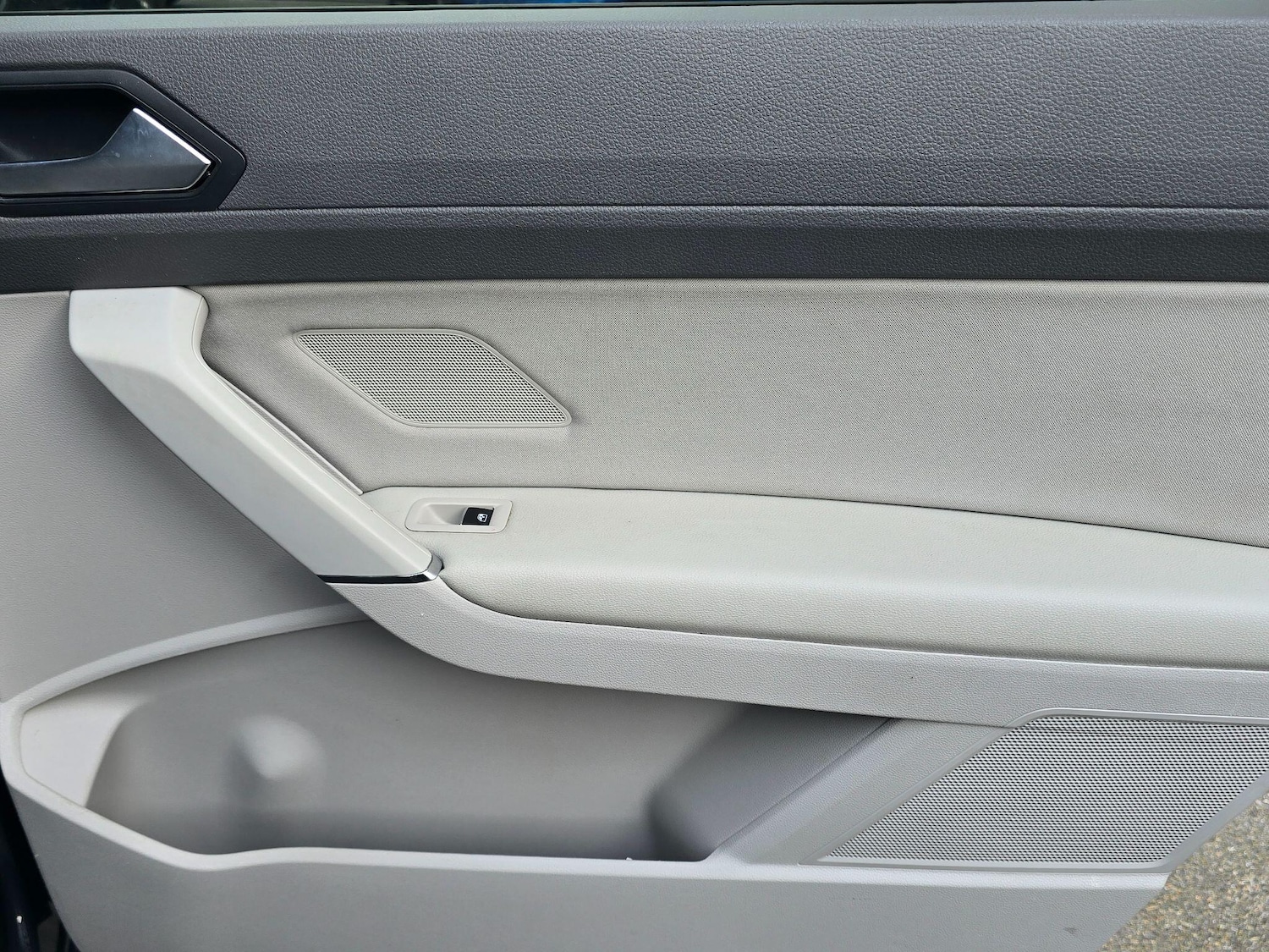 Used Volkswagen Touran for sale - 77808825: Photo 34