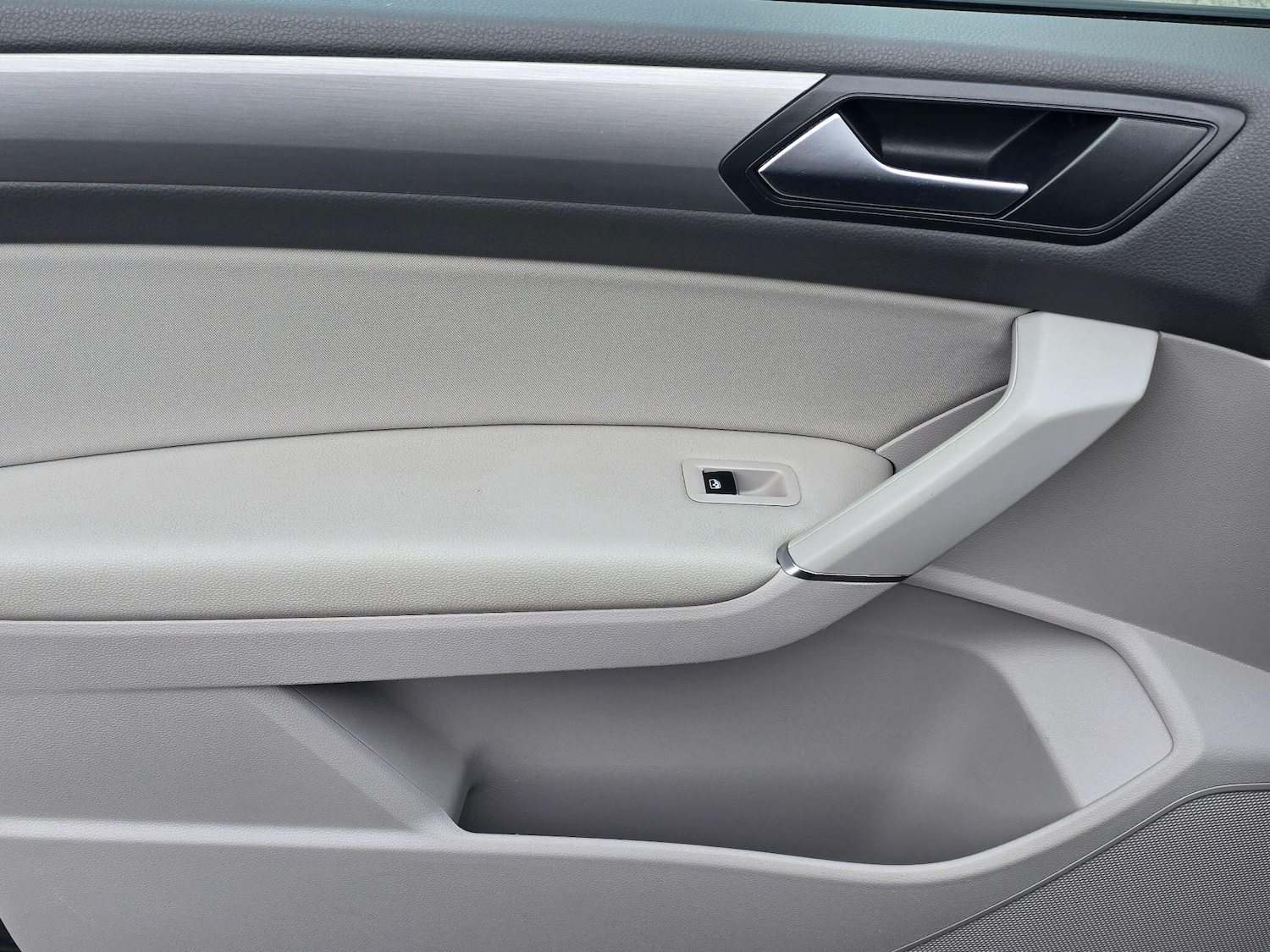 Used Volkswagen Touran for sale - 77808825: Photo 41