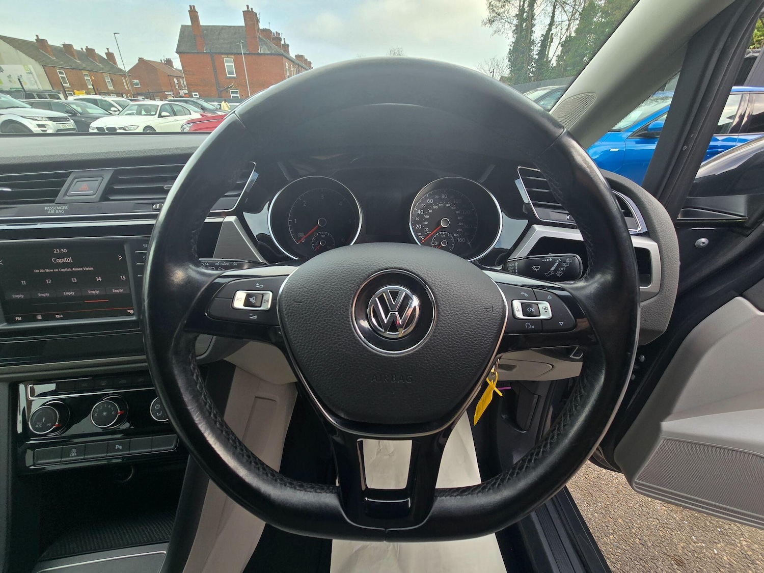 Used Volkswagen Touran for sale - 77808825: Photo 46