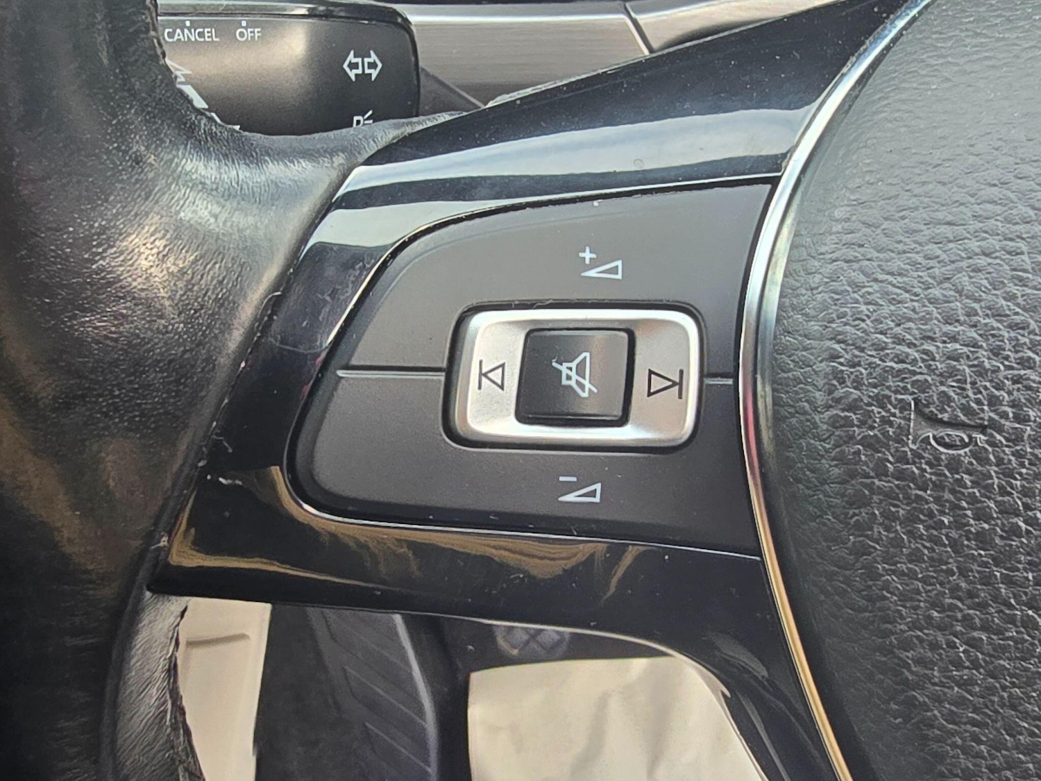 Used Volkswagen Touran for sale - 77808825: Photo 49