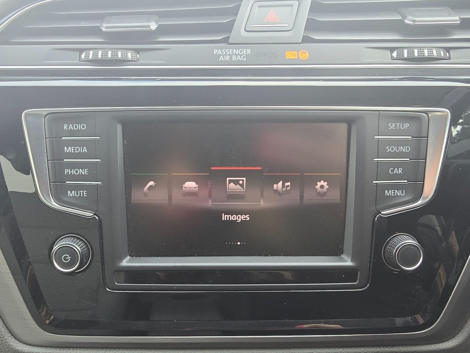 Used Volkswagen Touran for sale - 77808825: Photo 52