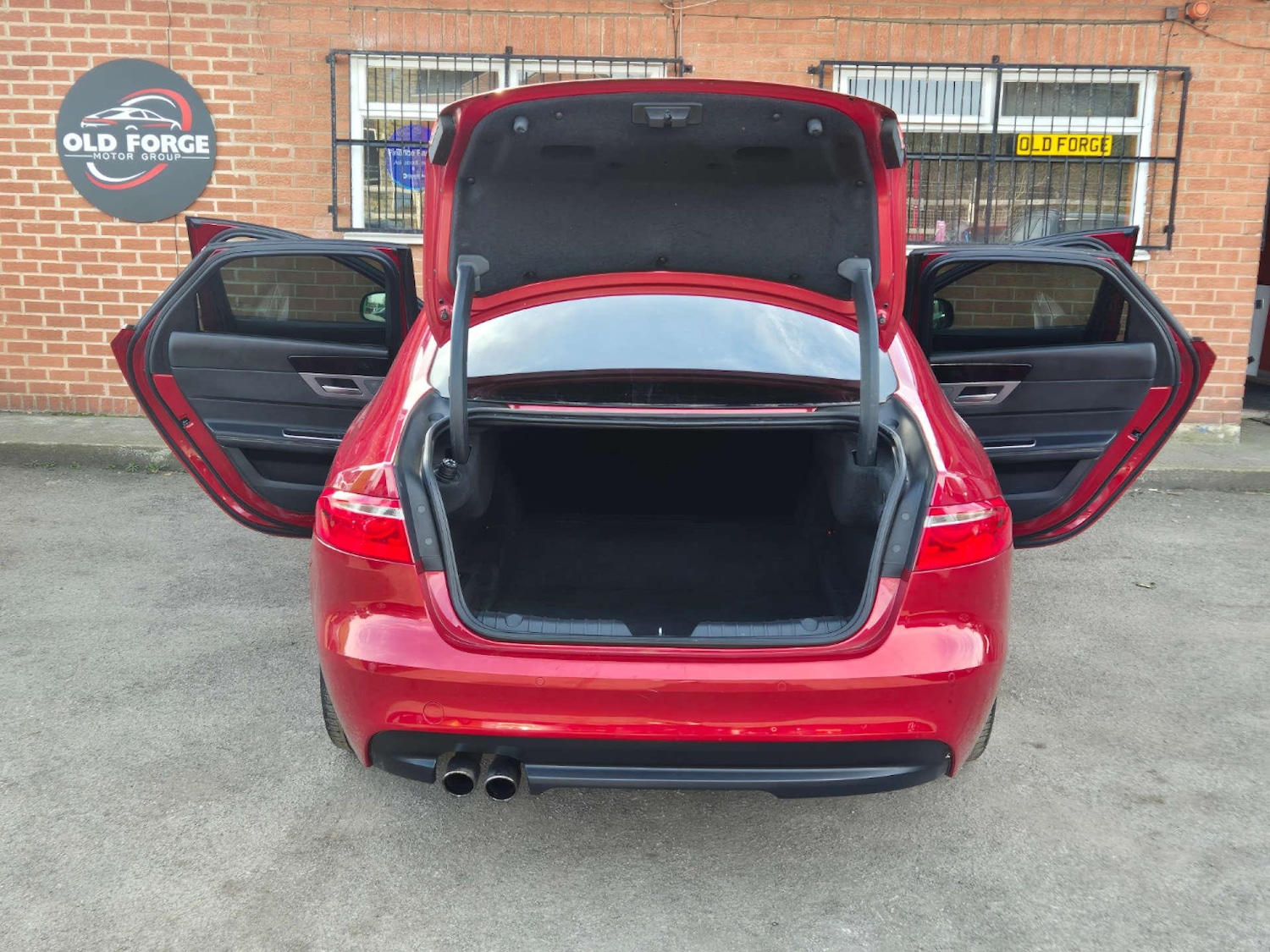 Used Jaguar XF 2017 for sale - 76780621: Photo 19