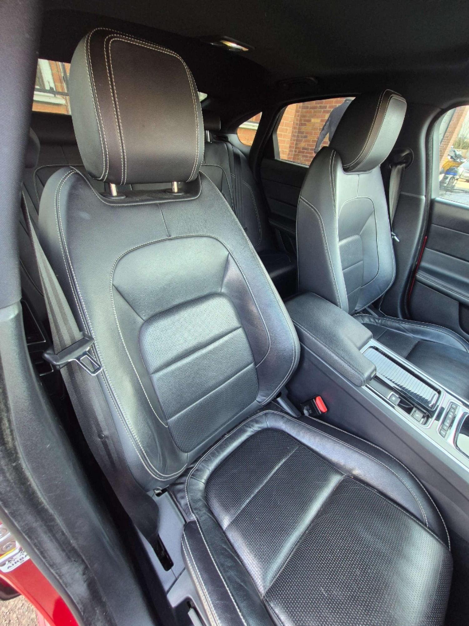 Used Jaguar XF 2017 for sale - 76780621: Photo 26