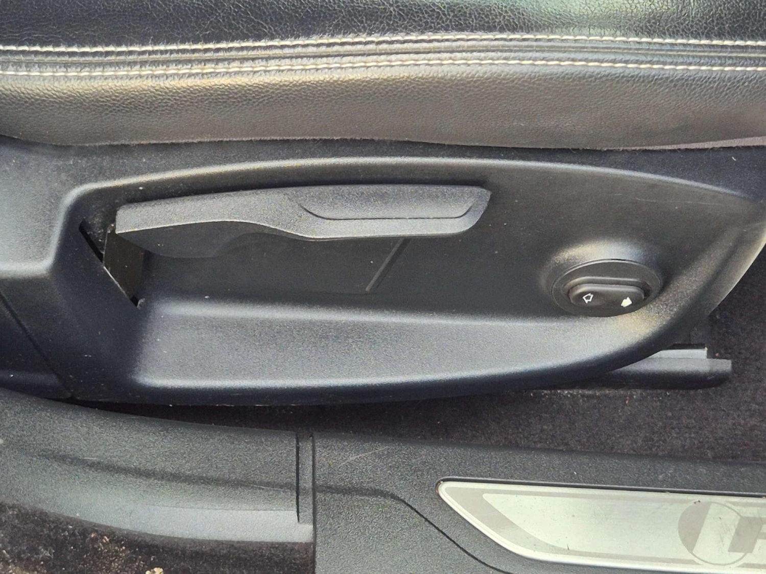 Used Jaguar XF 2017 for sale - 76780621: Photo 27