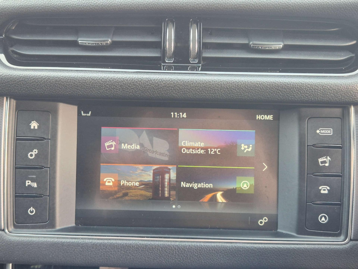 Used Jaguar XF 2017 for sale - 76780621: Photo 40