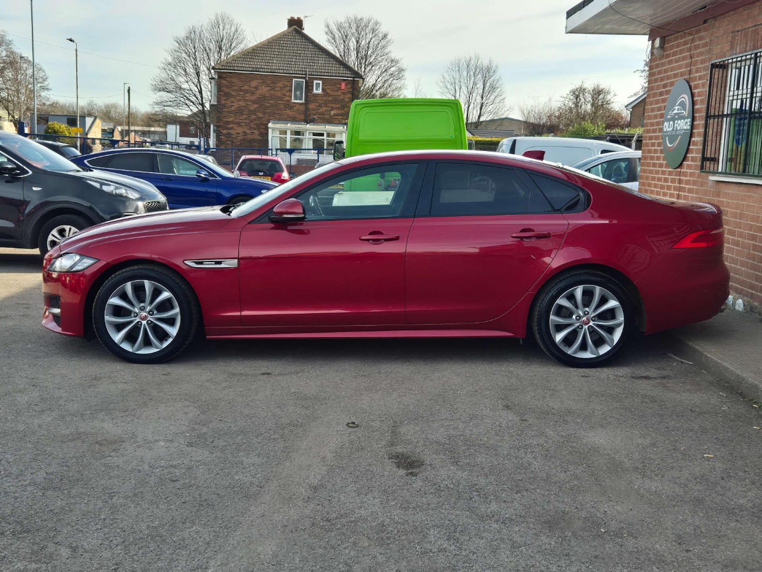 Used Jaguar XF 2017 for sale - 76780621: Photo 6