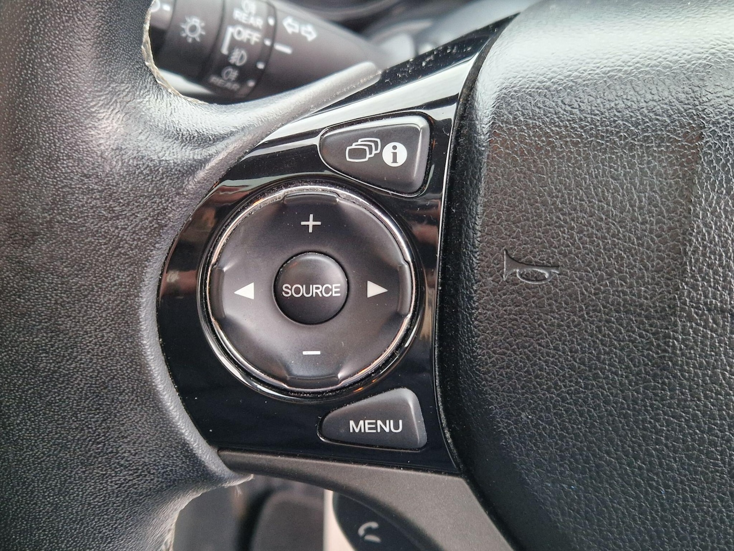 Used Honda Civic 2016 for sale - 77612561: Photo 49