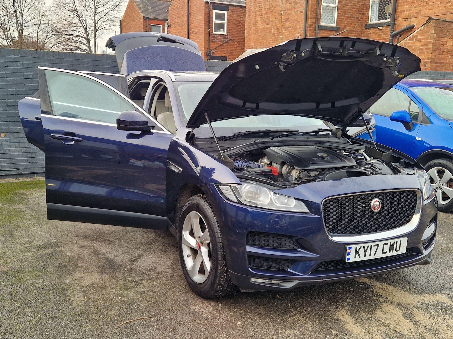 Used Jaguar F-Pace 2017 for sale - 77155520: Photo 12