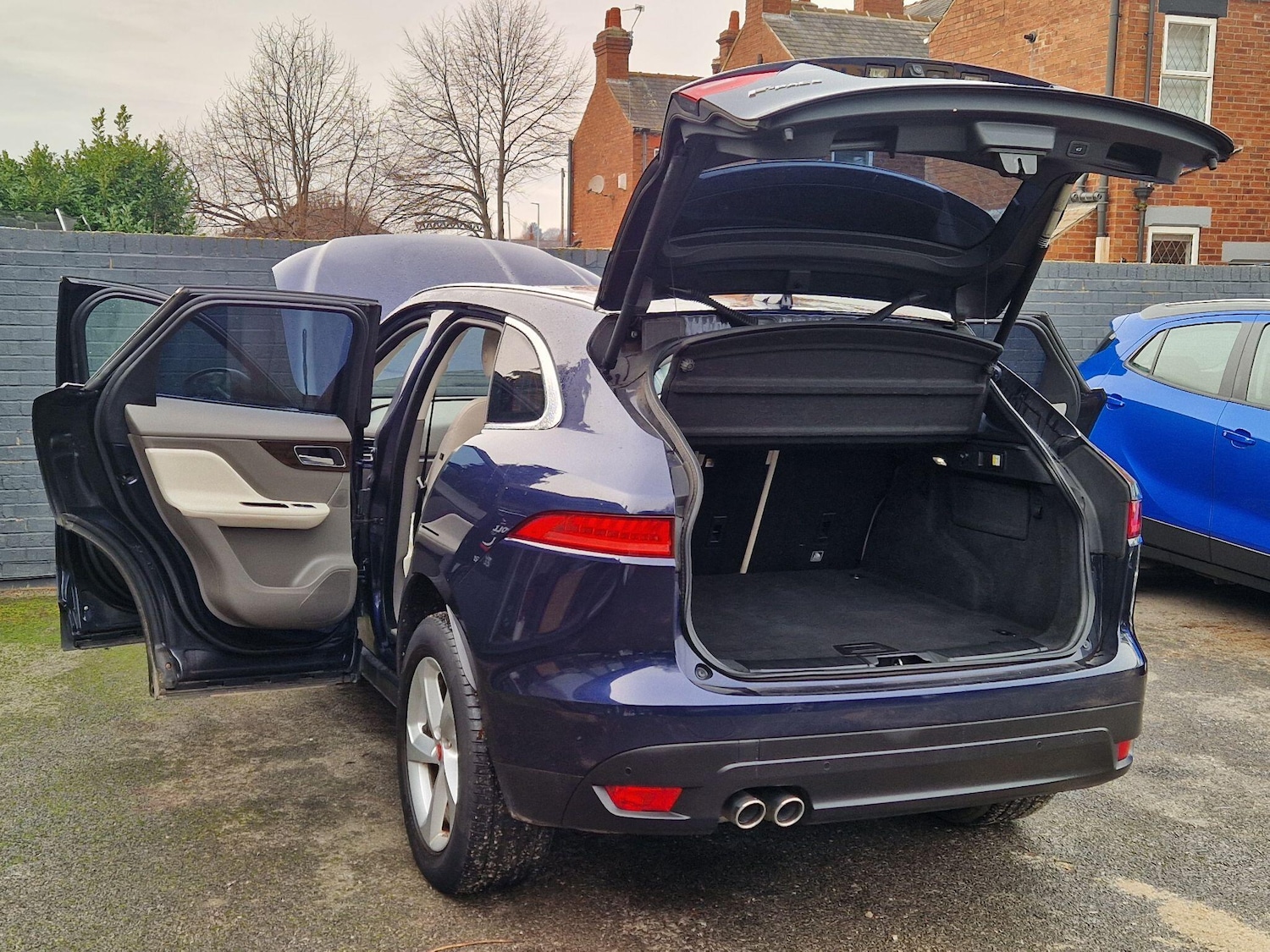 Used Jaguar F-Pace 2017 for sale - 77155520: Photo 19