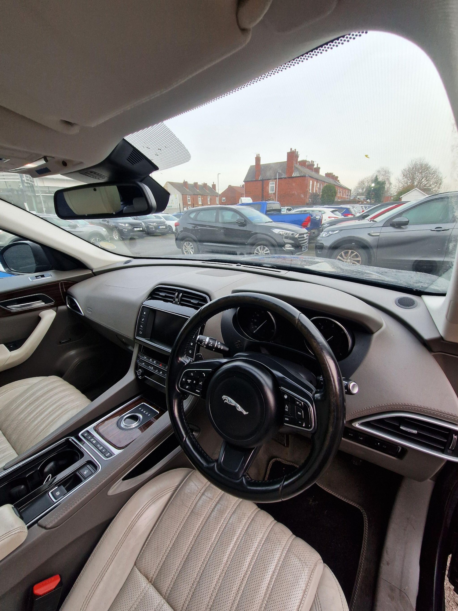 Used Jaguar F-Pace 2017 for sale - 77155520: Photo 28