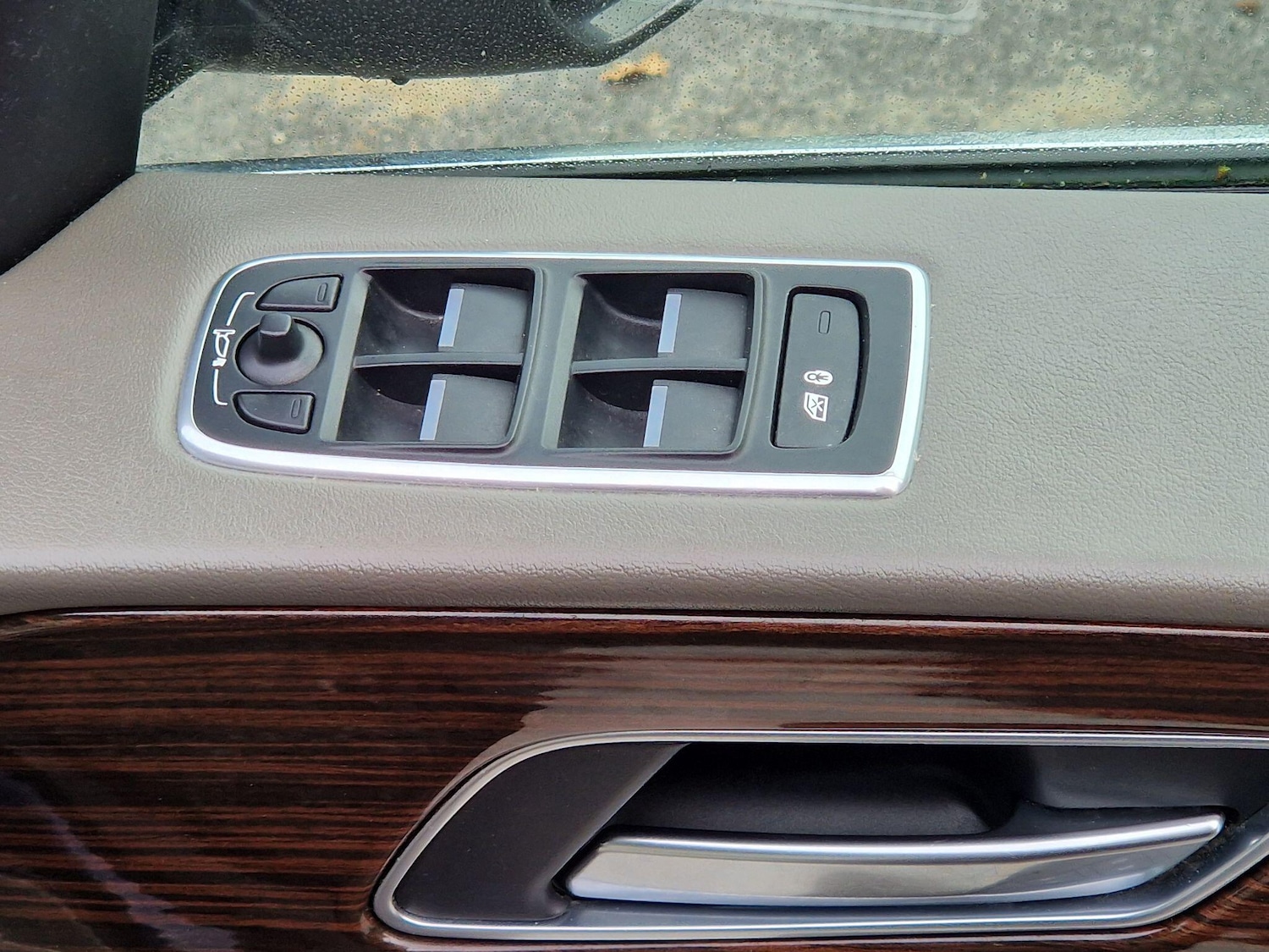 Used Jaguar F-Pace 2017 for sale - 77155520: Photo 31