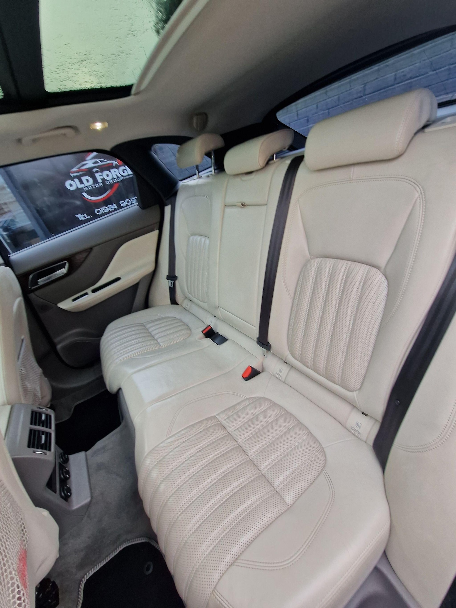 Used Jaguar F-Pace 2017 for sale - 77155520: Photo 38