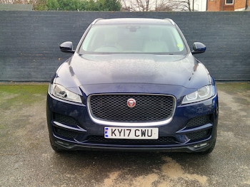 Used Jaguar F-Pace 2017 for sale - 77155520: Photo