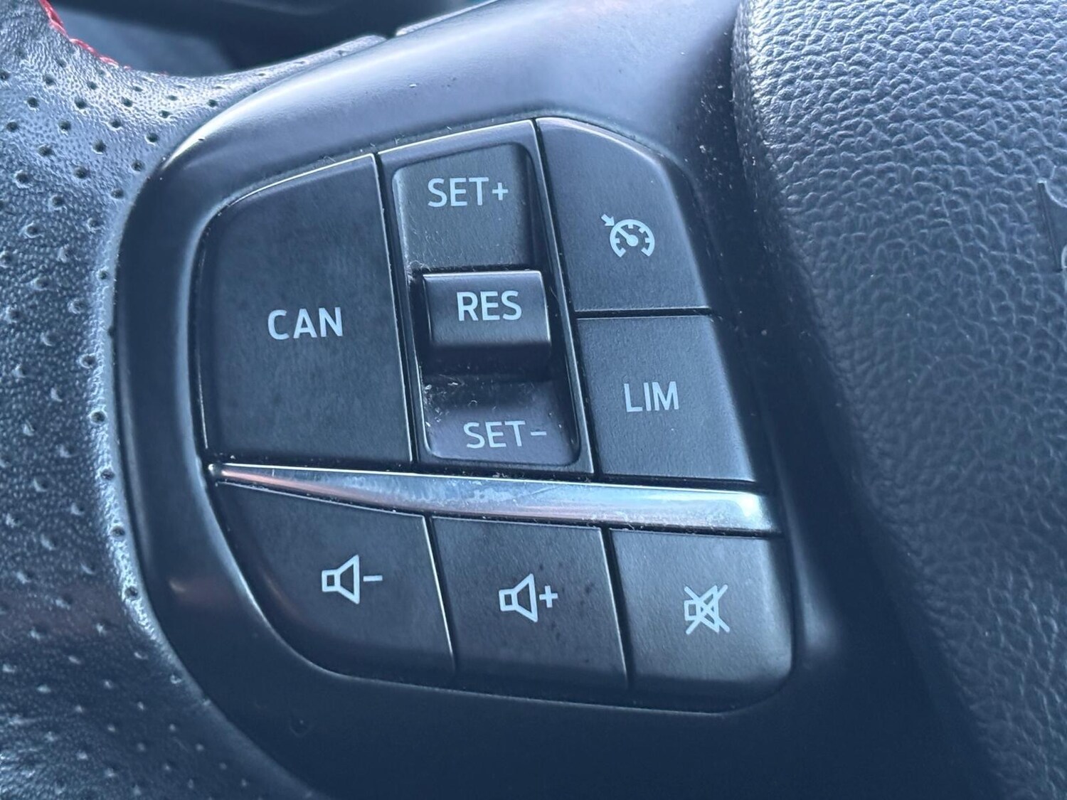 Used Ford Focus for sale - 77586845: Photo 46