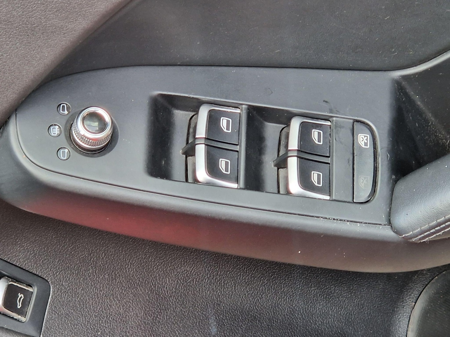 Used Audi A4 2015 for sale - 77657627: Photo 32