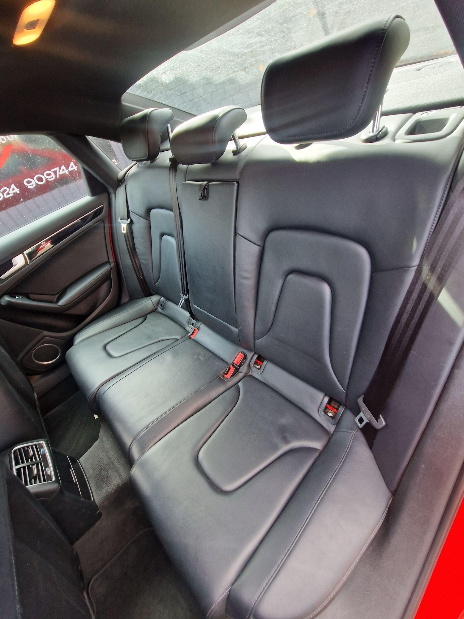 Used Audi A4 2015 for sale - 77657627: Photo 40