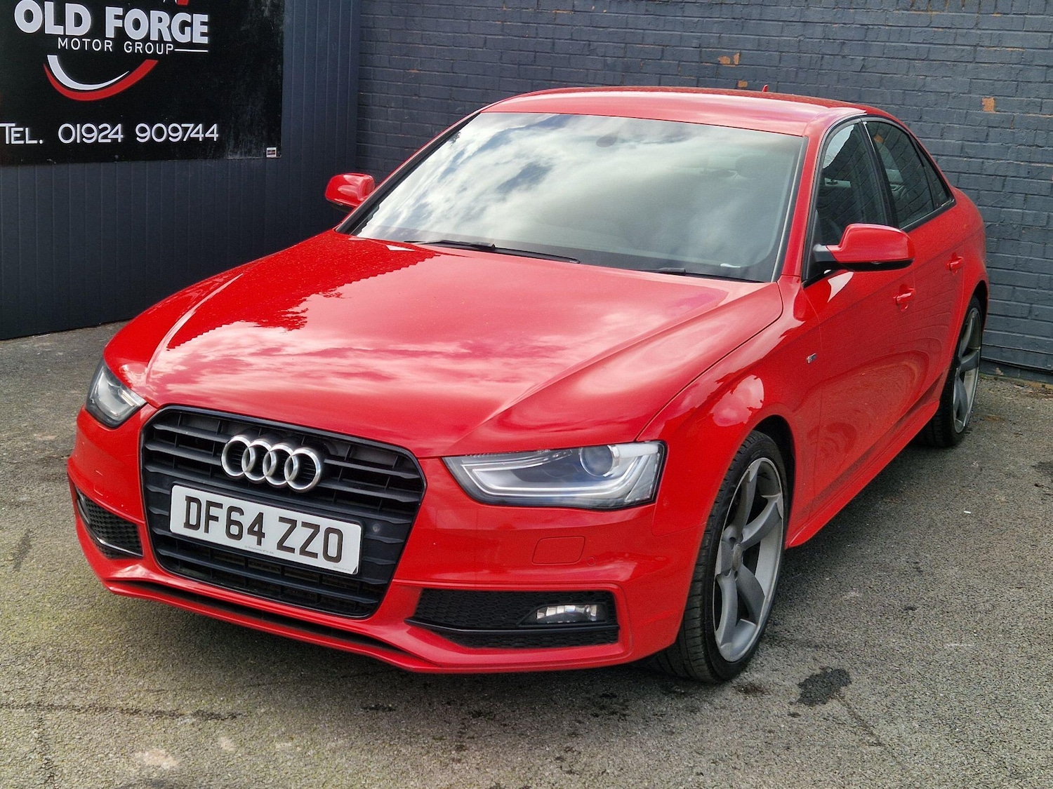 Used Audi A4 2015 for sale - 77657627: Photo 5