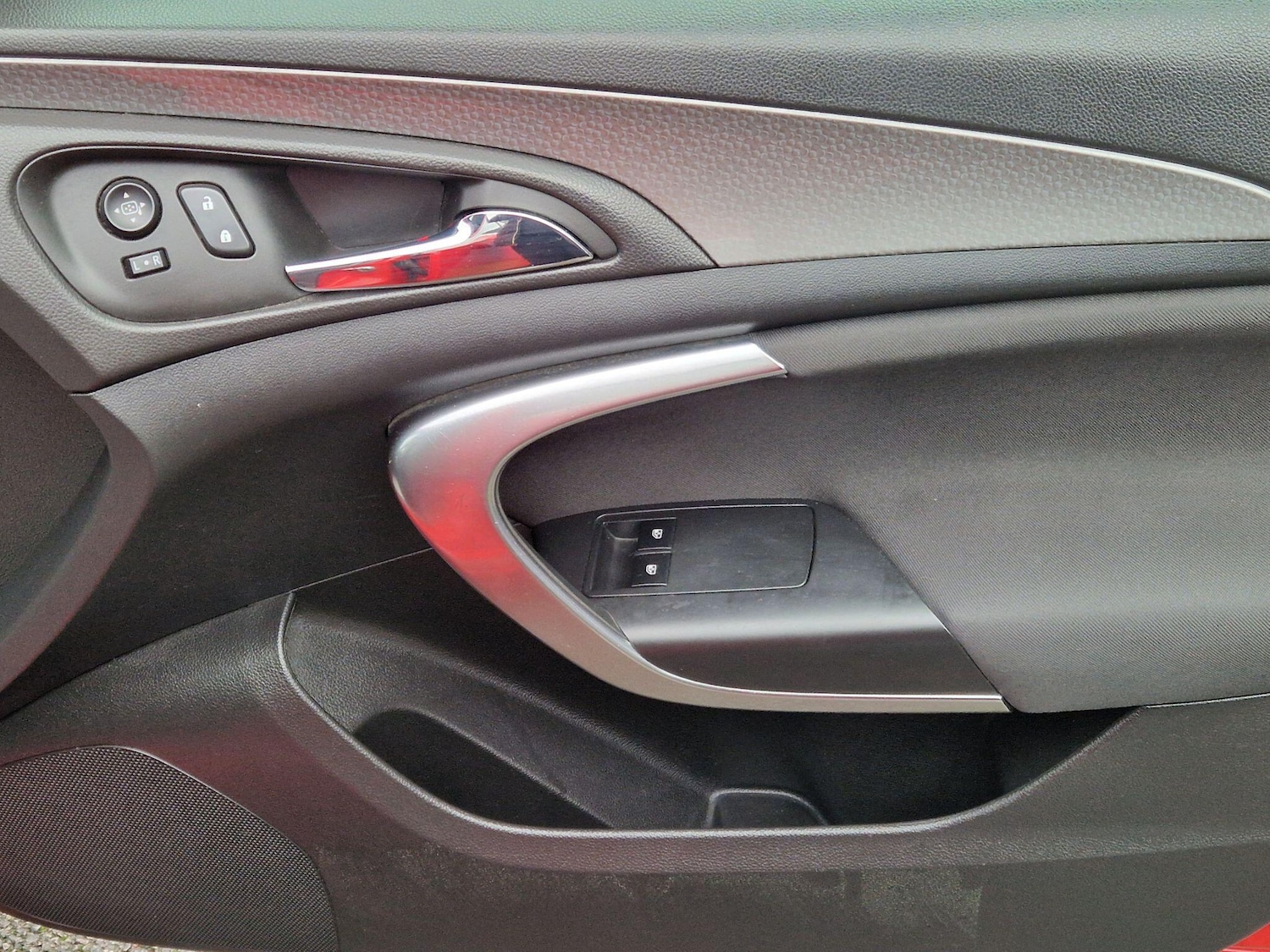 Used Vauxhall Insignia 2015 for sale - 77191792: Photo 32