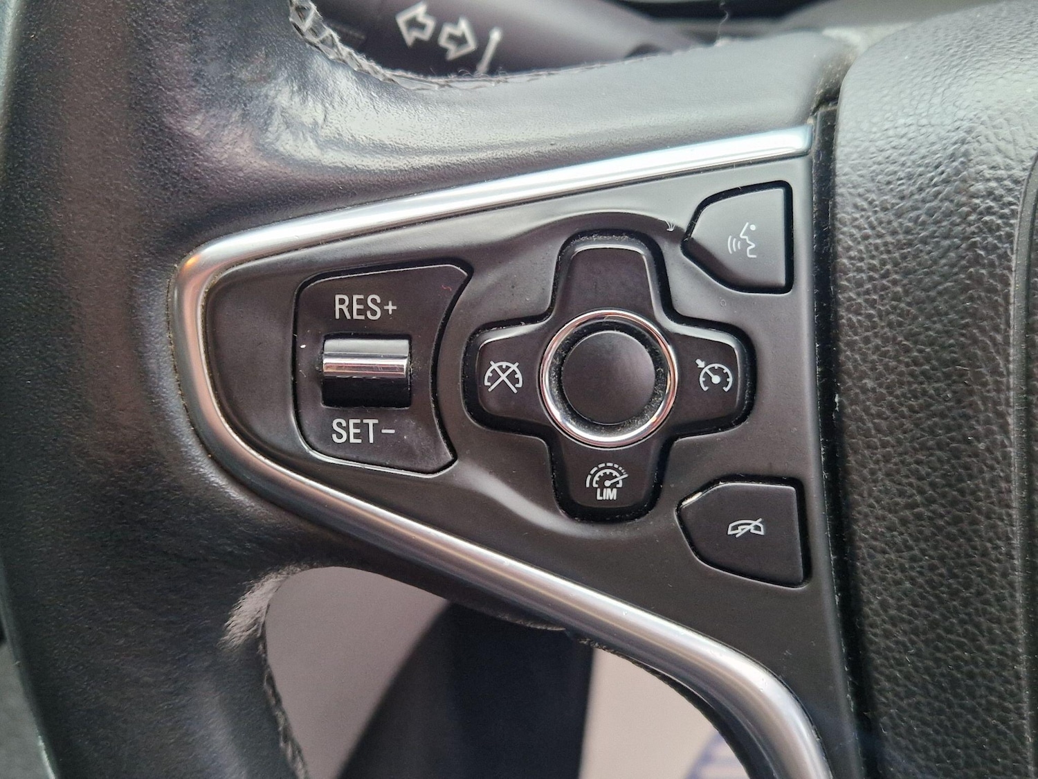 Used Vauxhall Insignia 2015 for sale - 77191792: Photo 45