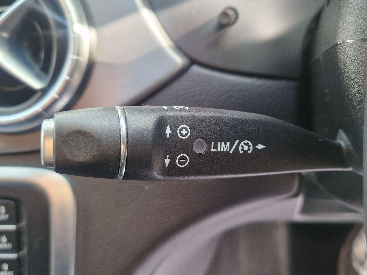 Used Mercedes-Benz CLA for sale - 77646955: Photo 48