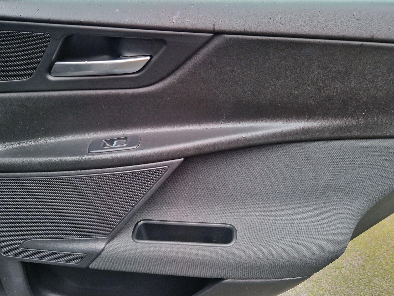 Used Jaguar XE 2017 for sale - 77306242: Photo 30