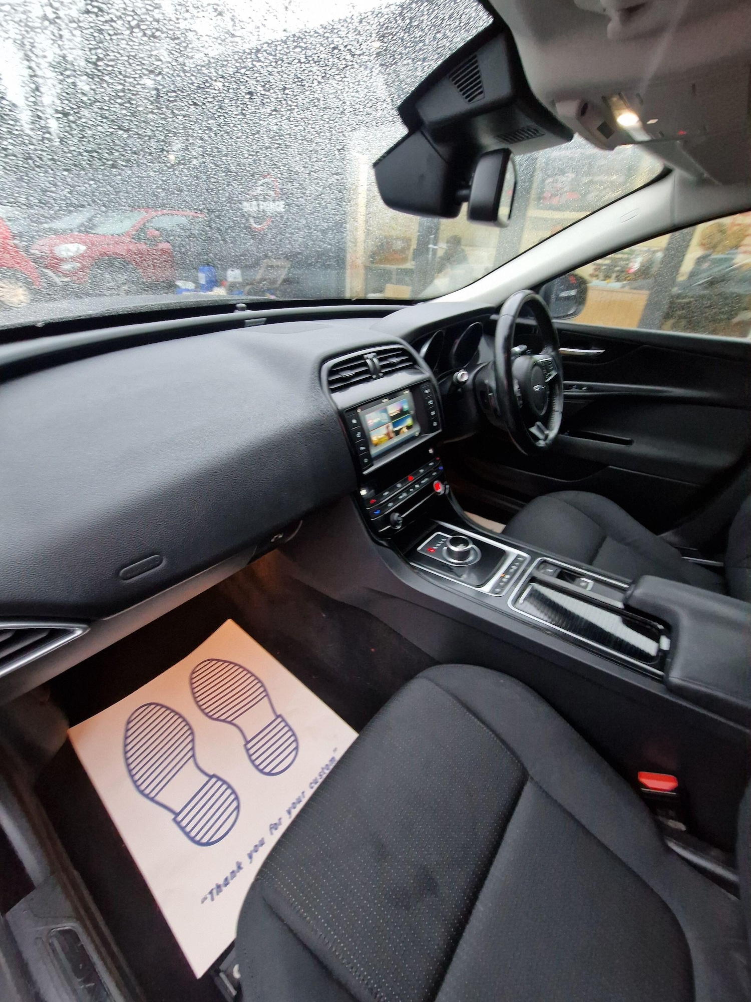 Used Jaguar XE 2017 for sale - 77306242: Photo 31