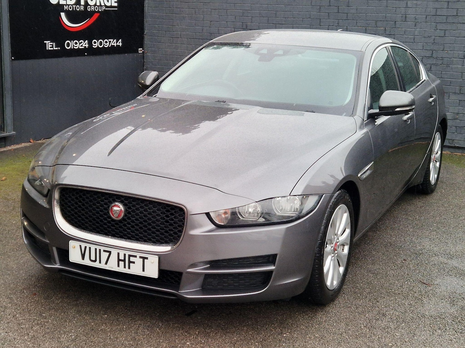 Used Jaguar XE 2017 for sale - 77306242: Photo 5